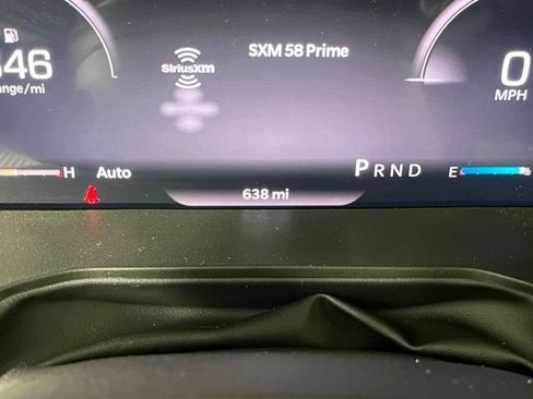 Used 2026 Jeep Cherokee Laredo AWD/4WD image 25
