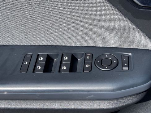 Used 2025 Kia K4 EX FWD image 21