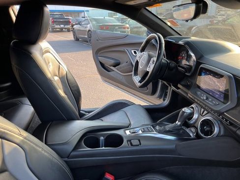Used 2021 Chevrolet Camaro SS image 15