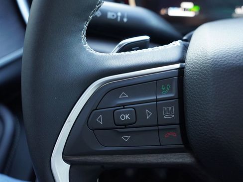 Used 2023 Jeep Grand Cherokee 30th Anniversary image 36