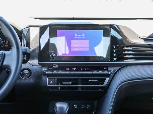 Certified 2025 Toyota Camry SE FWD image 16