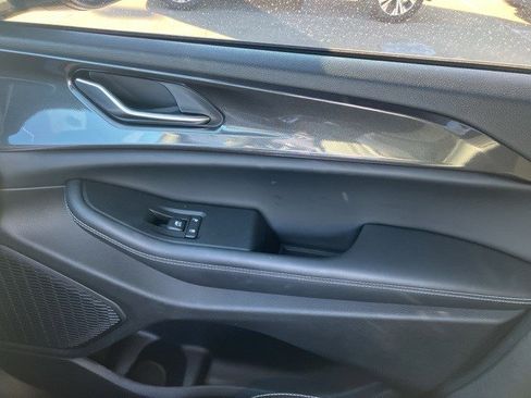 Certified 2023 Jeep Grand Cherokee L Laredo image 11