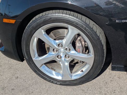 Used 2014 Chevrolet Camaro SS w/ RS Package RWD image 13