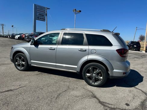 Used 2015 Dodge Journey Crossroad w/ Flexible Seating Group image 11