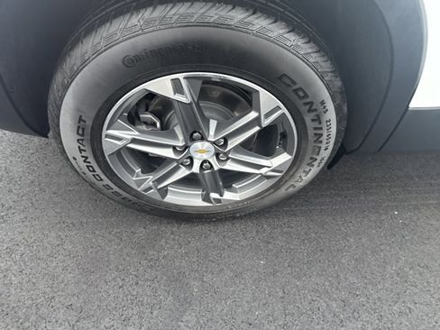 Used 2023 Chevrolet Blazer LT w/ Convenience Package image 9