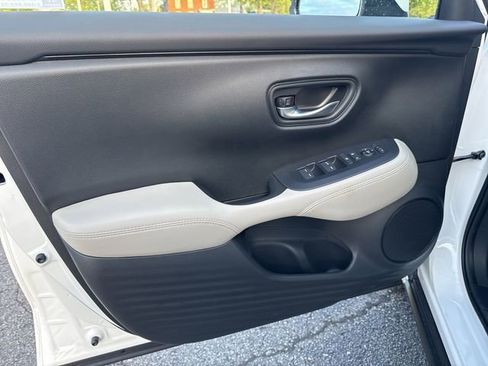 New 2027 Honda HR-V LX image 10