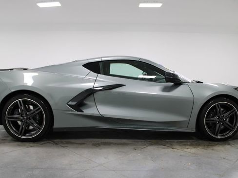 Used 2024 Chevrolet Corvette Stingray Coupe w/ Z51 Performance Package image 11
