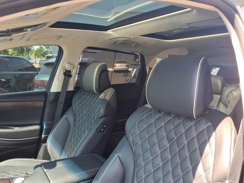 Used 2024 Genesis GV80 3.5T AWD/4WD image 17
