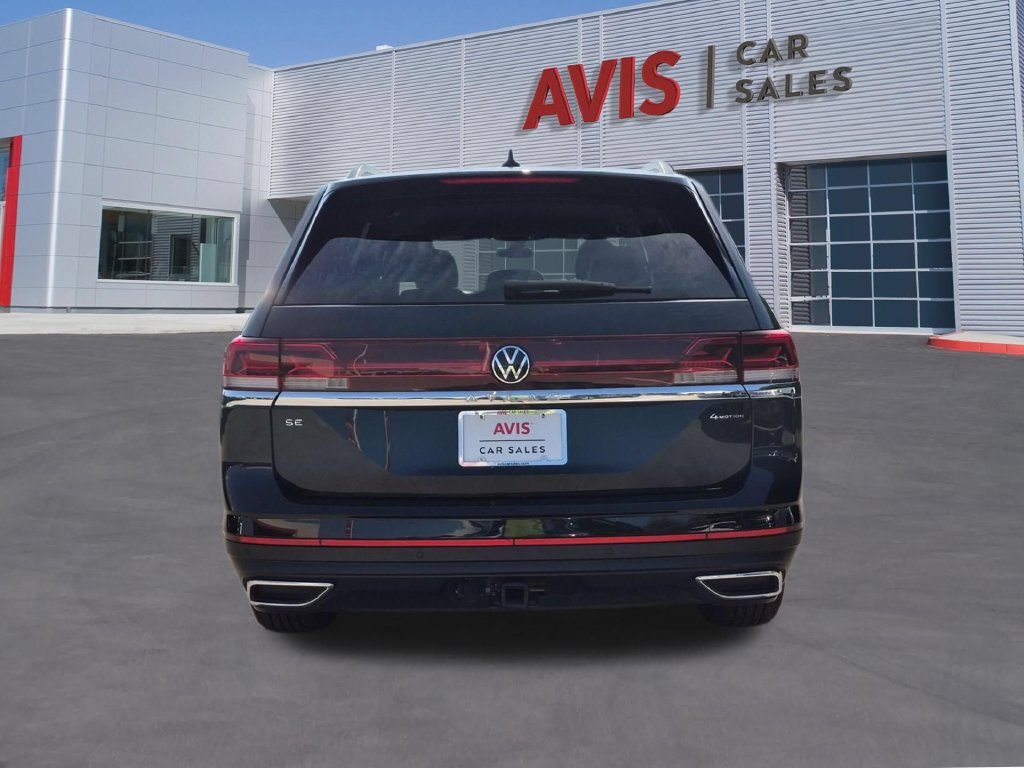Used 2025 Volkswagen Atlas SE AWD/4WD image 7