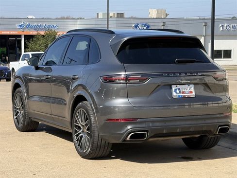 Used 2019 Porsche Cayenne image 5