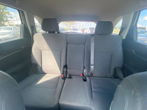 Used 2019 Kia Sorento FWD V6 w/ LX V6 Convenience Package image 38