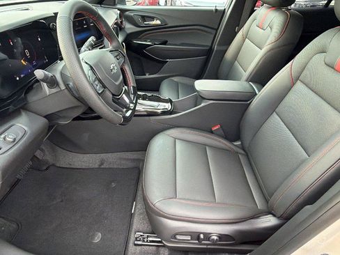 New 2026 Chevrolet Trax RS w/ Driver Confidence Package FWD image 16