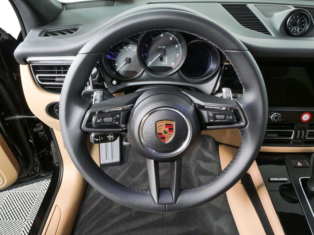 New 2026 Porsche Macan Turbo AWD/4WD image 8