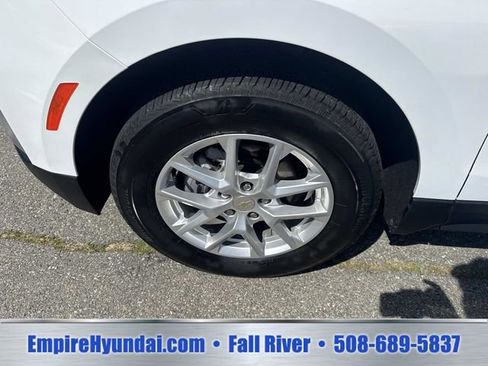 Used 2024 Chevrolet Equinox LT AWD/4WD image 13