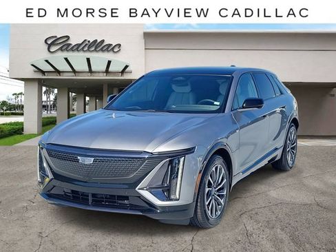 New 2025 Cadillac Lyriq Sport RWD image 1