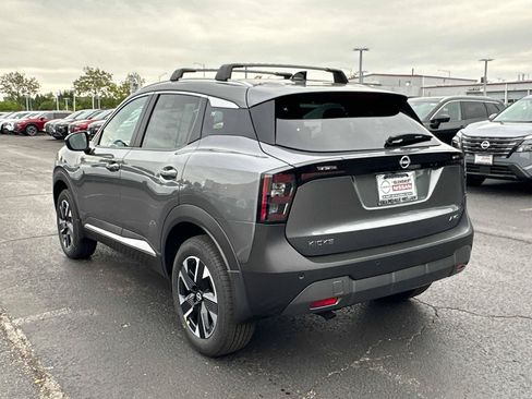New 2026 Nissan Kicks SV w/ Cold Weather Package AWD/4WD image 6