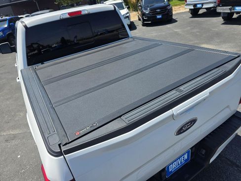Used 2019 Ford F150 Lariat w/ Equipment Group 502A Luxury AWD/4WD image 22