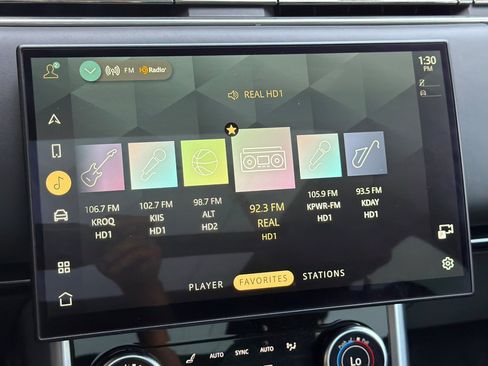 Certified 2023 Land Rover Range Rover SE AWD/4WD image 21