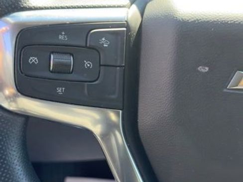 Used 2023 Chevrolet Blazer LT w/ Convenience Package image 12