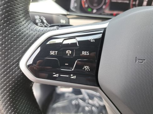 Used 2023 Volkswagen Arteon SEL AWD/4WD image 17