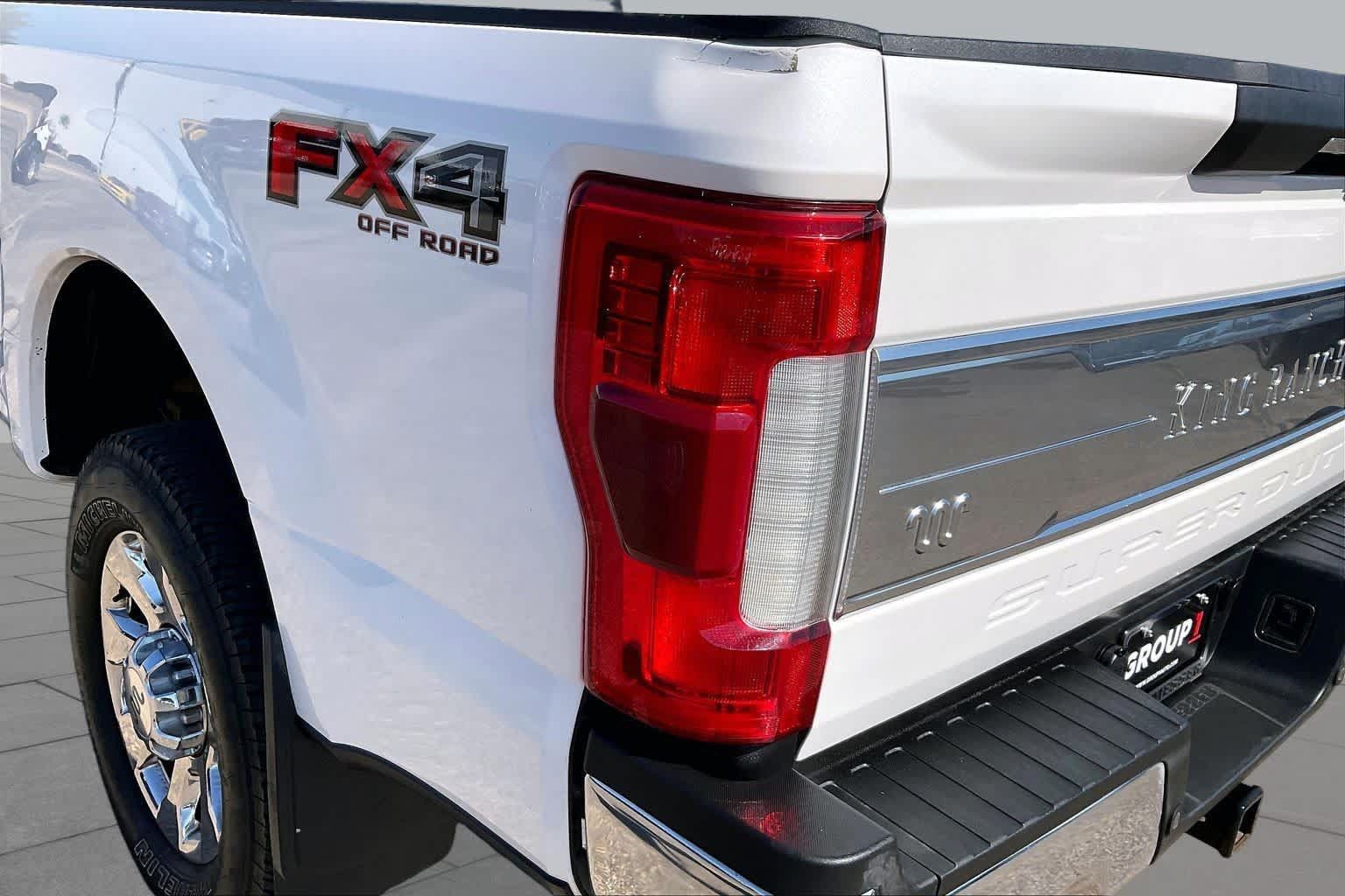 Used 2019 Ford F350 King Ranch w/ King Ranch Ultimate Package AWD/4WD image 29