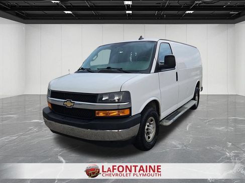Certified 2021 Chevrolet Express 2500 w/ Driver Convenience Package RWD image 1