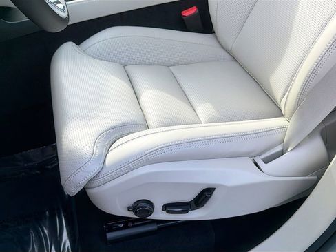 New 2026 Volvo XC90 T8 Ultra w/ Protection Package Premier image 20