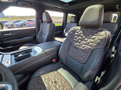 New 2026 Nissan Armada Platinum Reserve w/ Accent Package AWD/4WD image 26