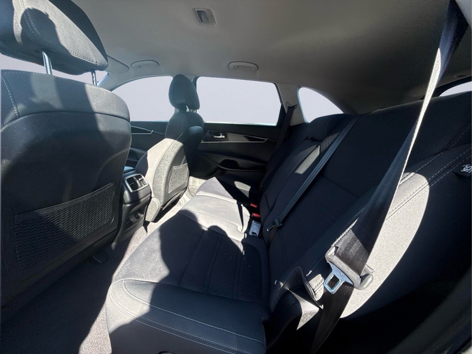 Used 2016 Kia Sorento AWD w/ LX Convenience Package image 16