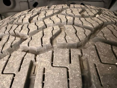 Used 2025 Ford F150 XLT w/ Equipment Group 302A MID AWD/4WD image 15