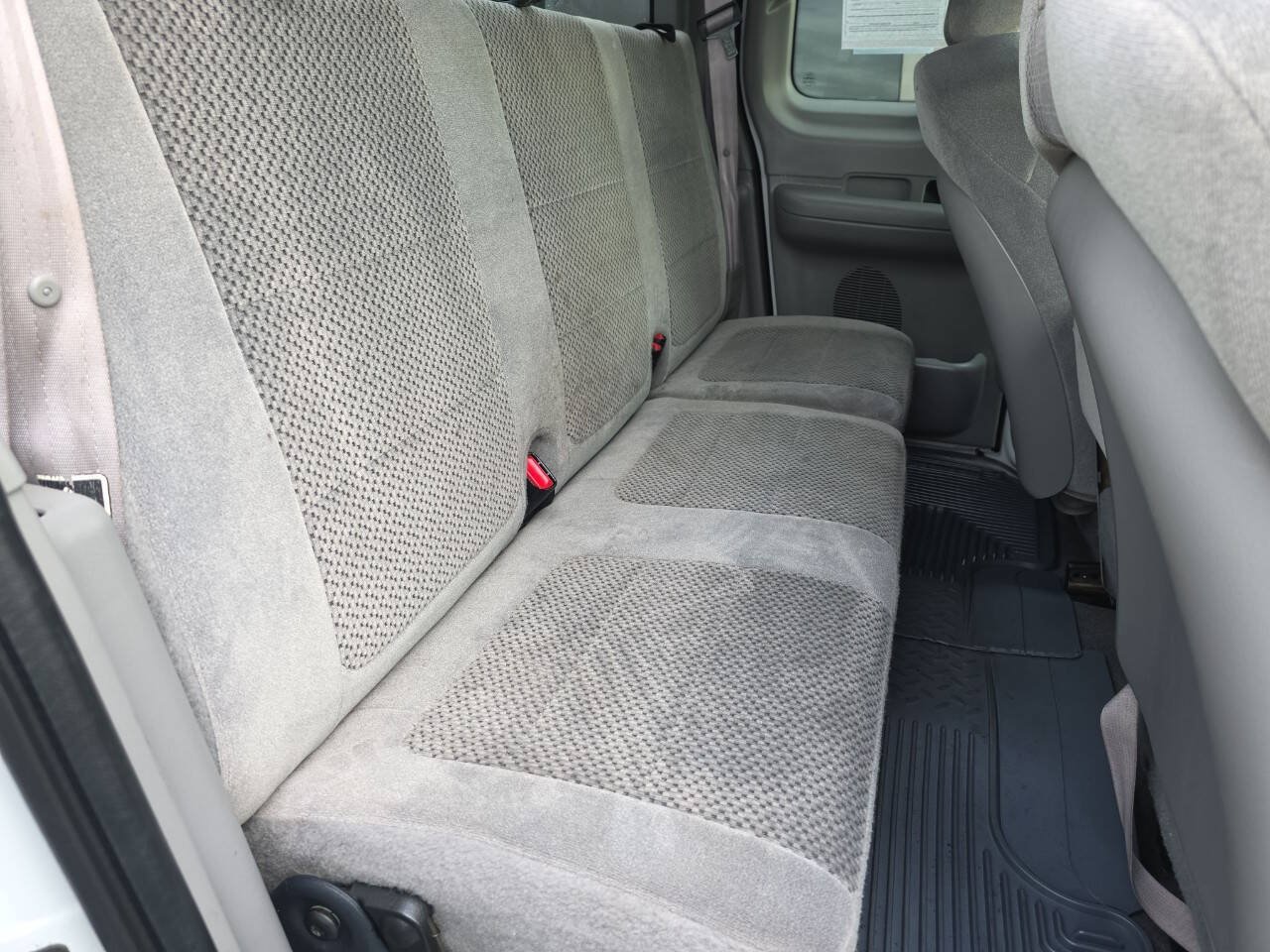 Used 2002 Ford F150 XLT AWD/4WD image 18