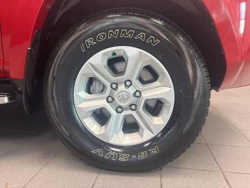 Used 2022 Toyota 4Runner SR5 image 9