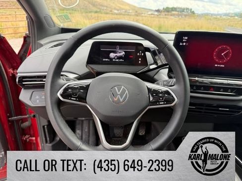 Used 2023 Volkswagen ID.4 S RWD image 17