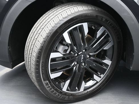 Used 2024 Kia Telluride SX AWD/4WD image 23