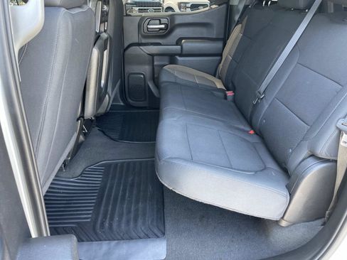 Used 2022 Chevrolet Silverado 1500 Custom RWD image 13