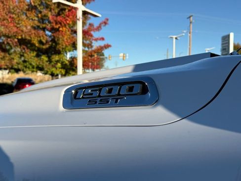 New 2025 RAM 1500 Big Horn image 12