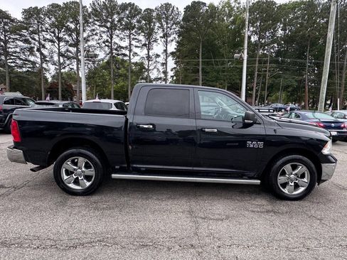 Used 2017 RAM 1500 Big Horn AWD/4WD image 9