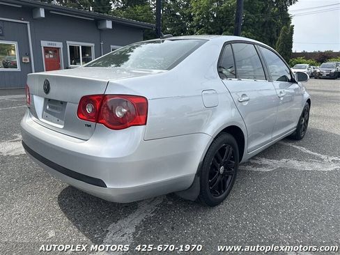 Used 2006 Volkswagen Jetta TDI image 8