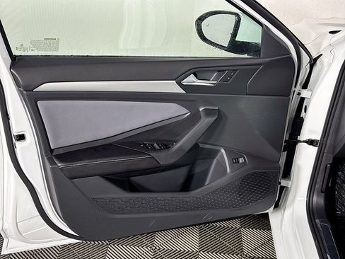 New 2026 Volkswagen Jetta SE image 10