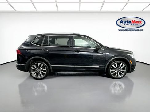 Used 2022 Volkswagen Tiguan SEL R-Line AWD/4WD image 10