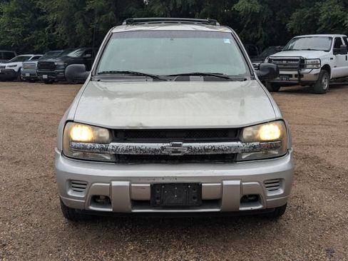 Used 2004 Chevrolet TrailBlazer LS w/ LS Preferred Equipment Group AWD/4WD image 8