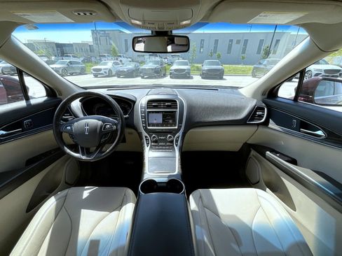 Used 2017 Lincoln MKX Reserve w/ Lincoln MKX Climate Package AWD/4WD image 15
