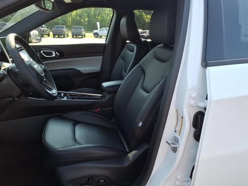 New 2026 Jeep Compass Limited AWD/4WD image 12