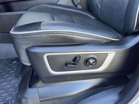 Used 2020 RAM 1500 Laramie image 19