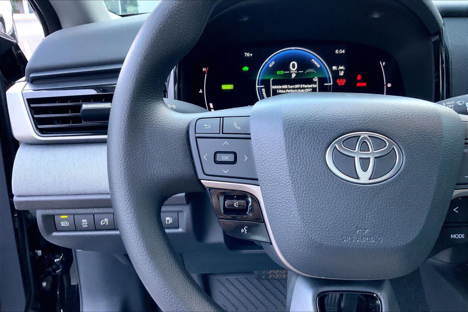 Used 2026 Toyota Camry LE w/ Convenience Package FWD image 21