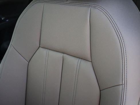 New 2025 Audi Q5 Premium image 36