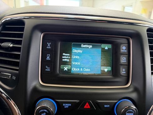 Used 2016 Jeep Grand Cherokee Laredo RWD image 37
