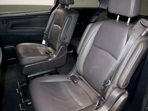 Used 2020 Honda Odyssey Touring image 22