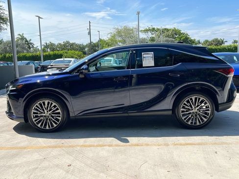 Certified 2025 Lexus RX 350 FWD w/ Convenience Package image 4