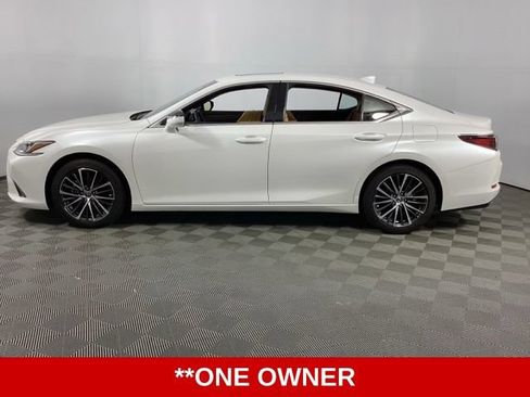 Used 2025 Lexus ES 350 w/ Premium Package FWD image 5
